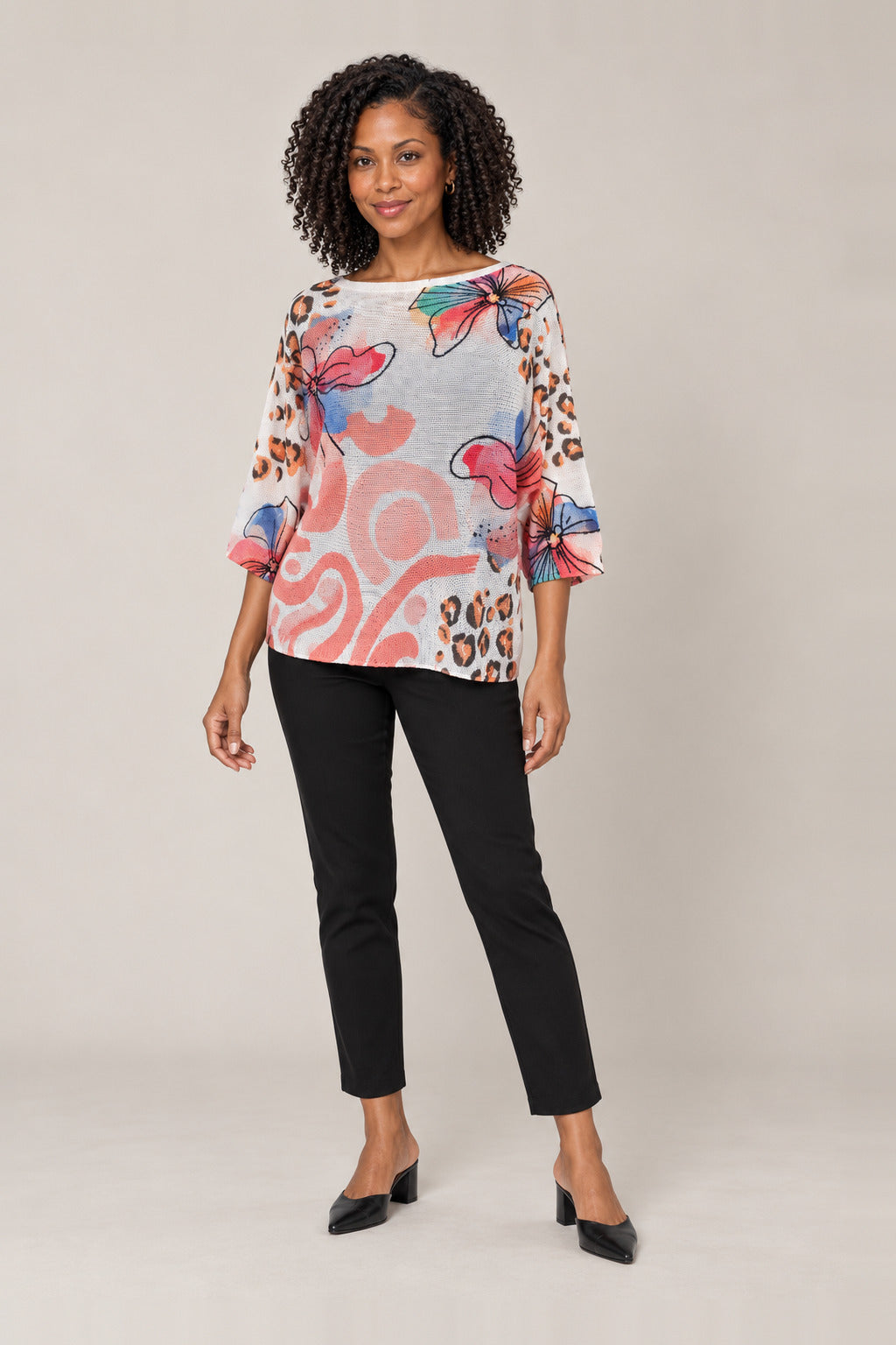 Boutique Karma Pullover Print in Coral, front view on model