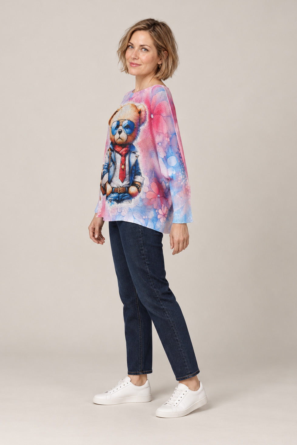 Boutique Karma Pullover Print in Teddy Bear Sunglasses, front view on model