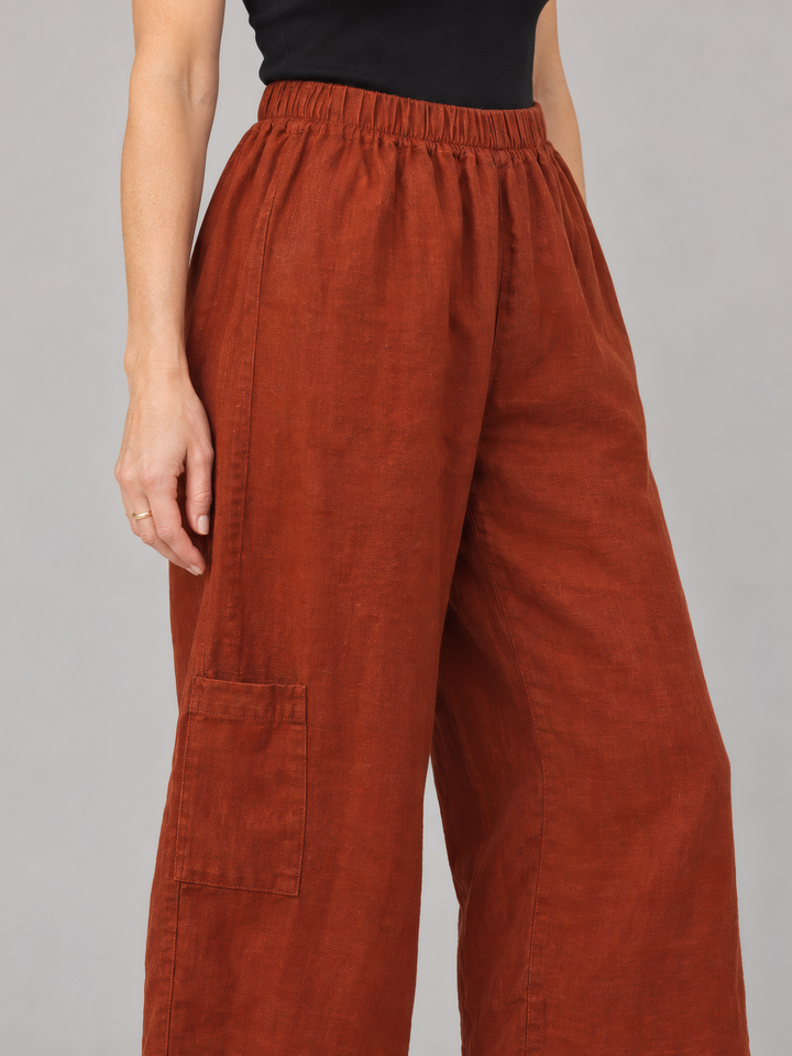 Bryn Walker Heavy Linen Casbah Pant in Hearth, close up of the fabric and details