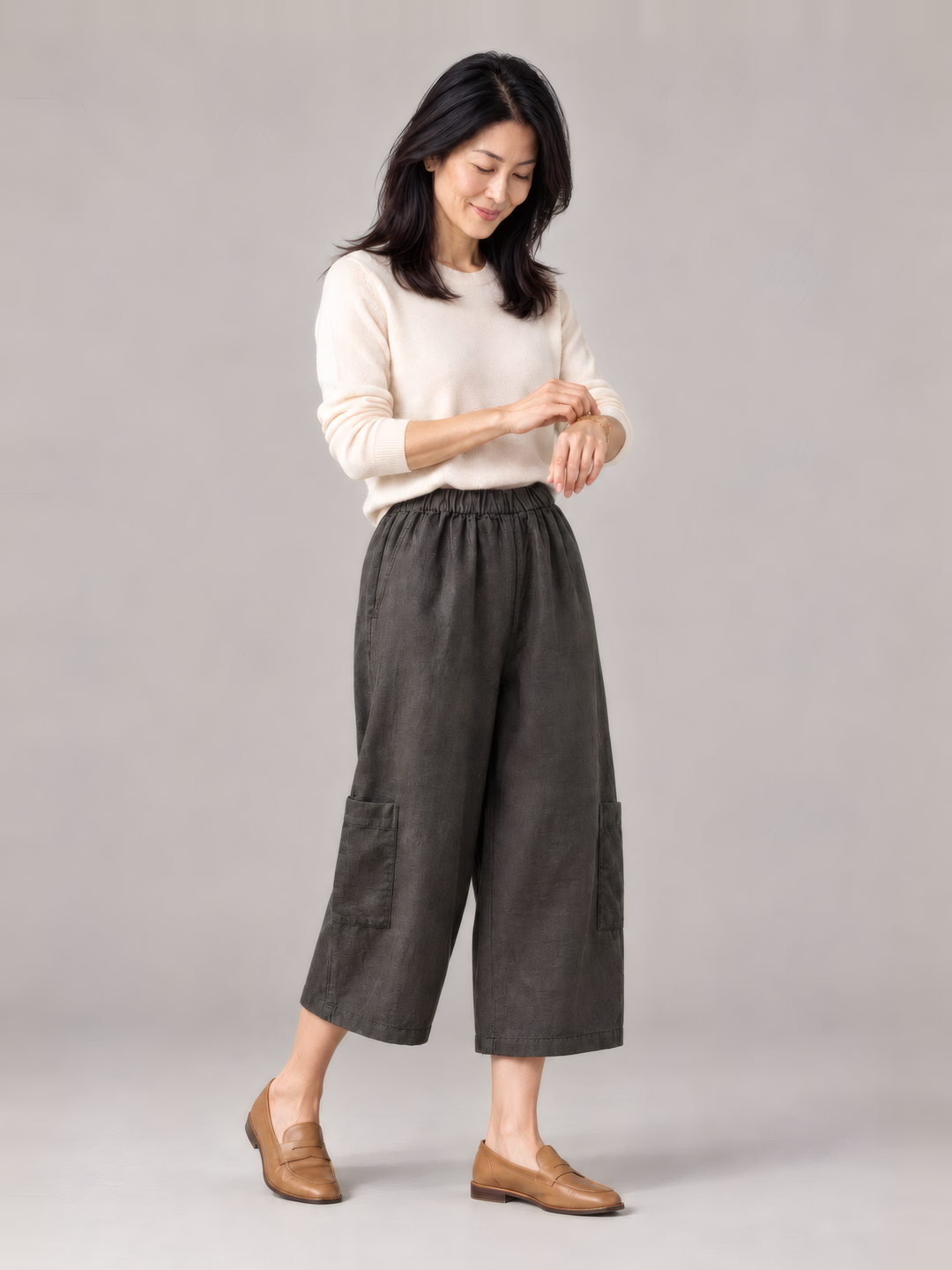 Bryn Walker Heavy Linen Casbah Pant in Kelp, front view on model