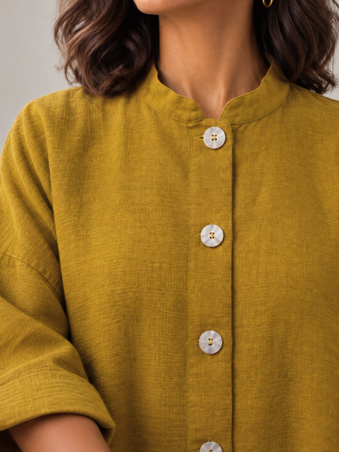Bryn Walker Heavy Linen Danuta Jacket in Honeycomb, close up of the fabric and details