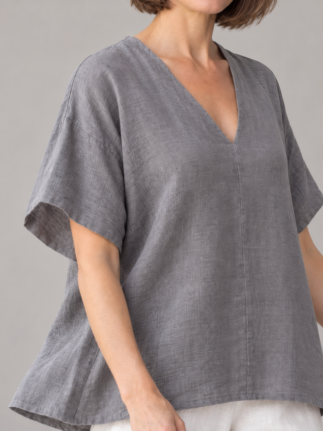 Bryn Walker Light Linen Baxter Tunic in Zinc, close up of the fabric and details