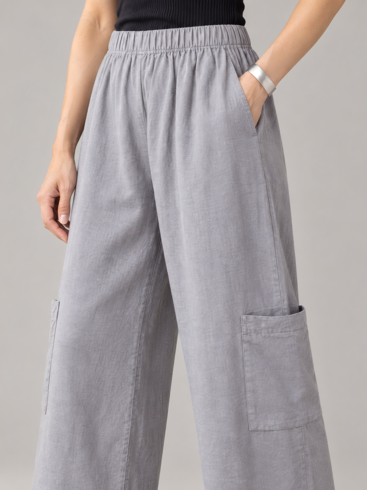 Bryn Walker Light Linen Casbah Pant in Gable, close up of the fabric and details