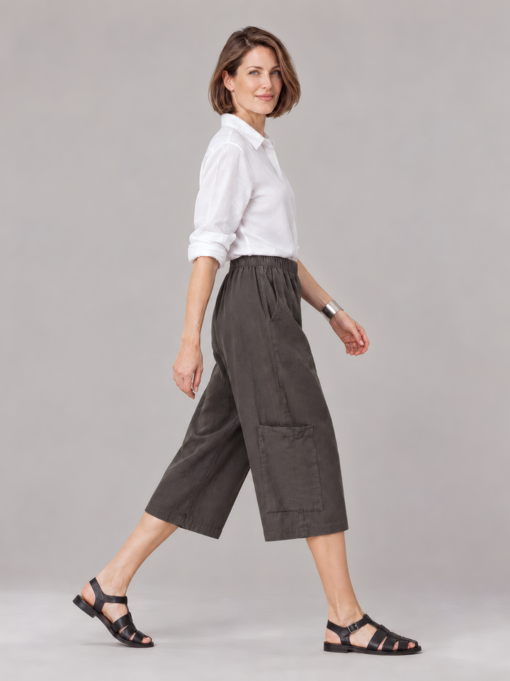 Bryn Walker Light Linen Casbah Pant in Kelp, side view on model