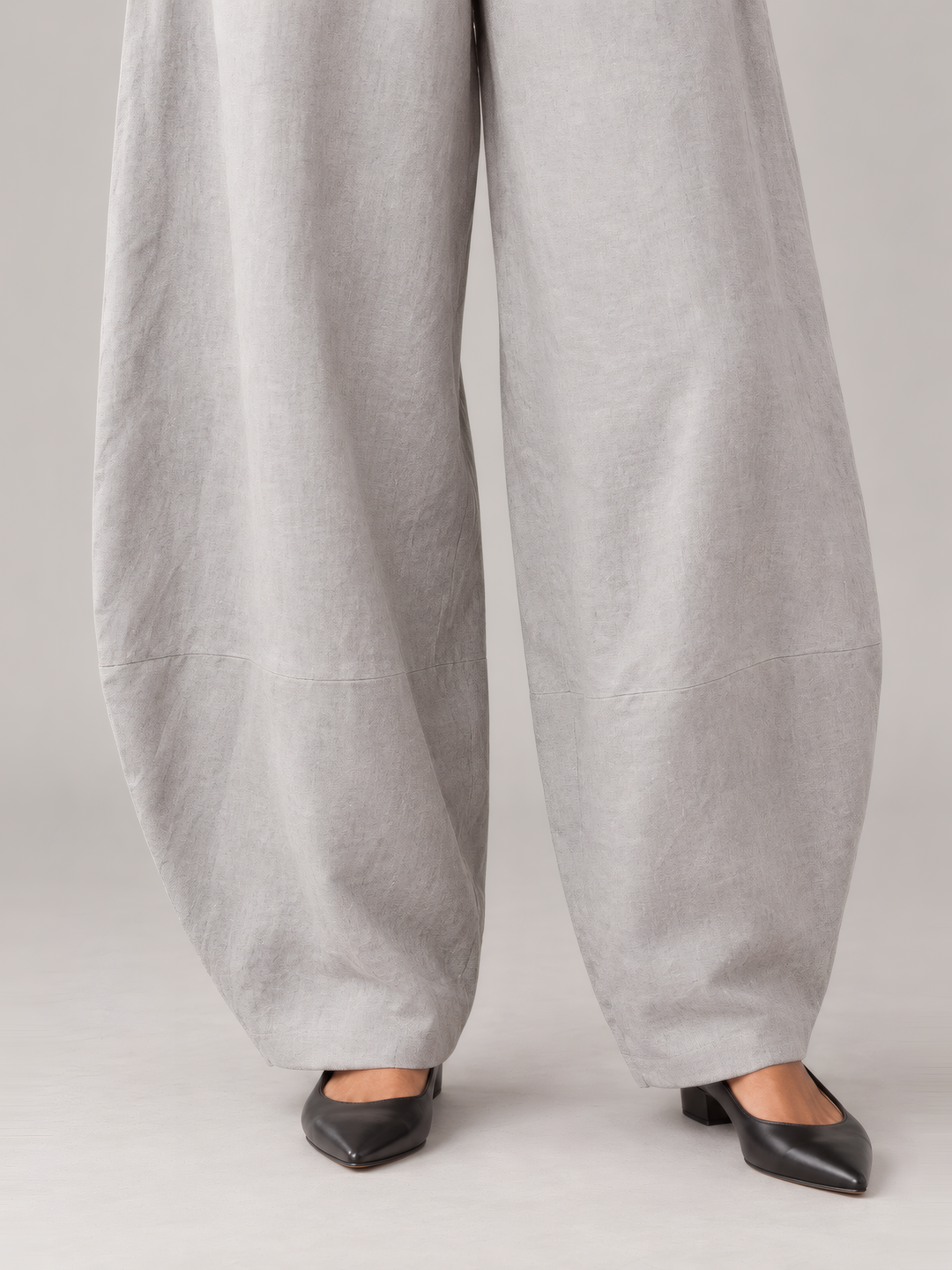 Bryn Walker Light Linen Oliver Pant in Nebbia, close up of the fabric and details