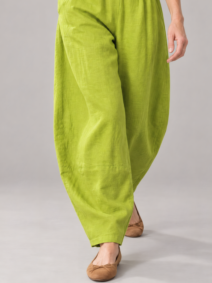 Bryn Walker Light Linen Oliver Pant in Vireo, close up of the fabric and details