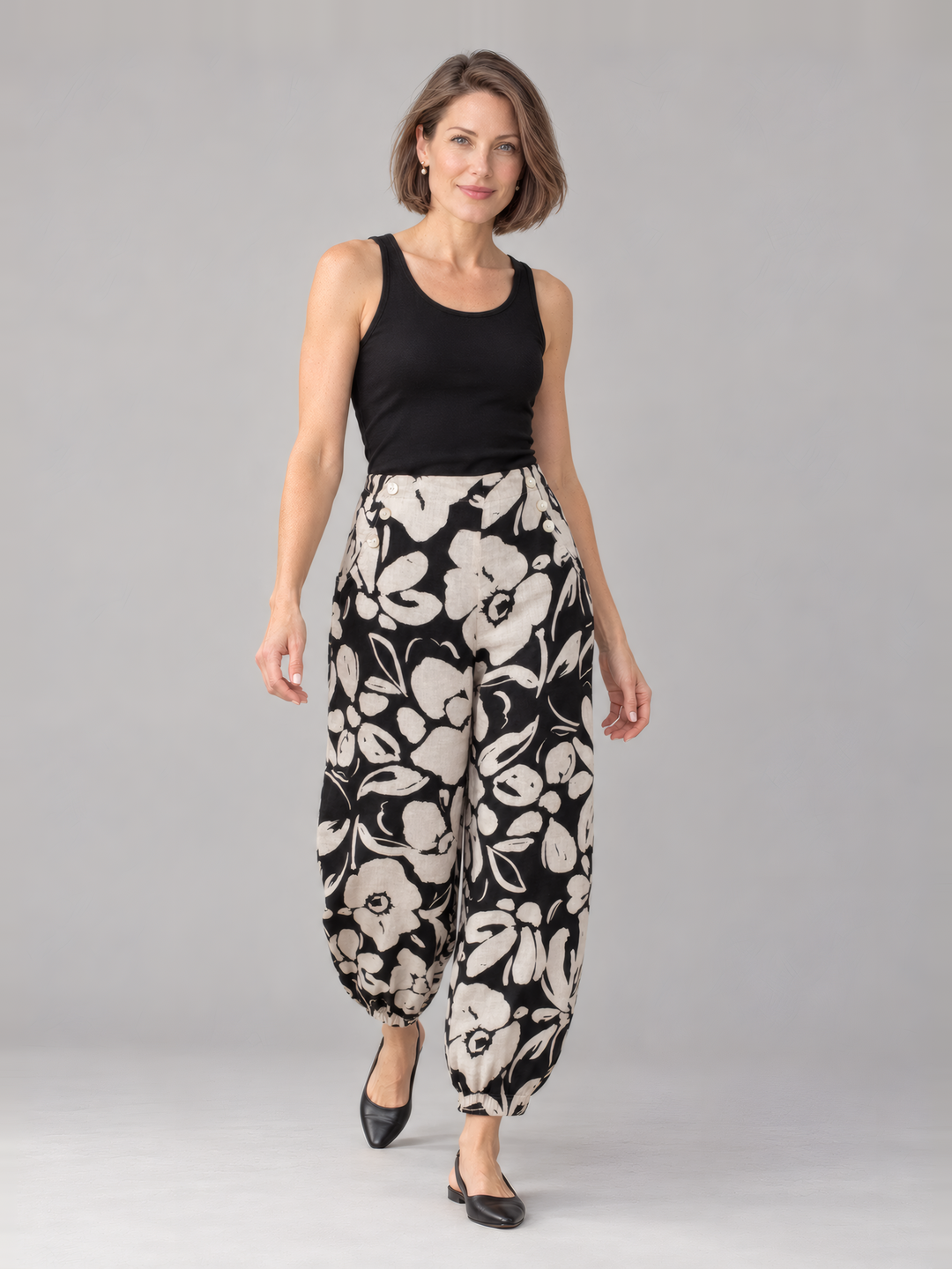 Bryn Walker Print Linen Genie Pant in Tapioca, front view on model