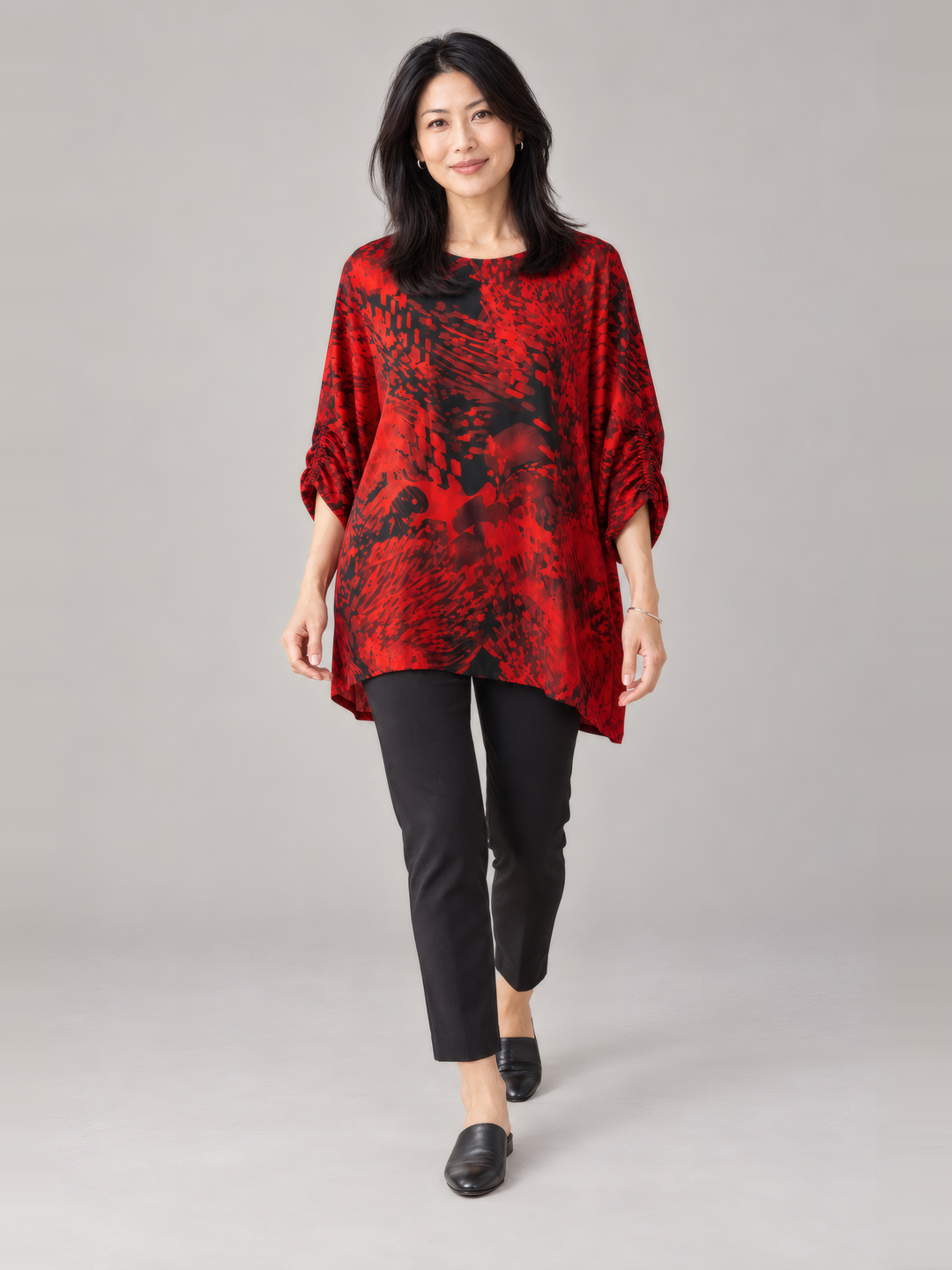 Bryn Walker Wilder Tunic in Hawthorn, full outfit on model