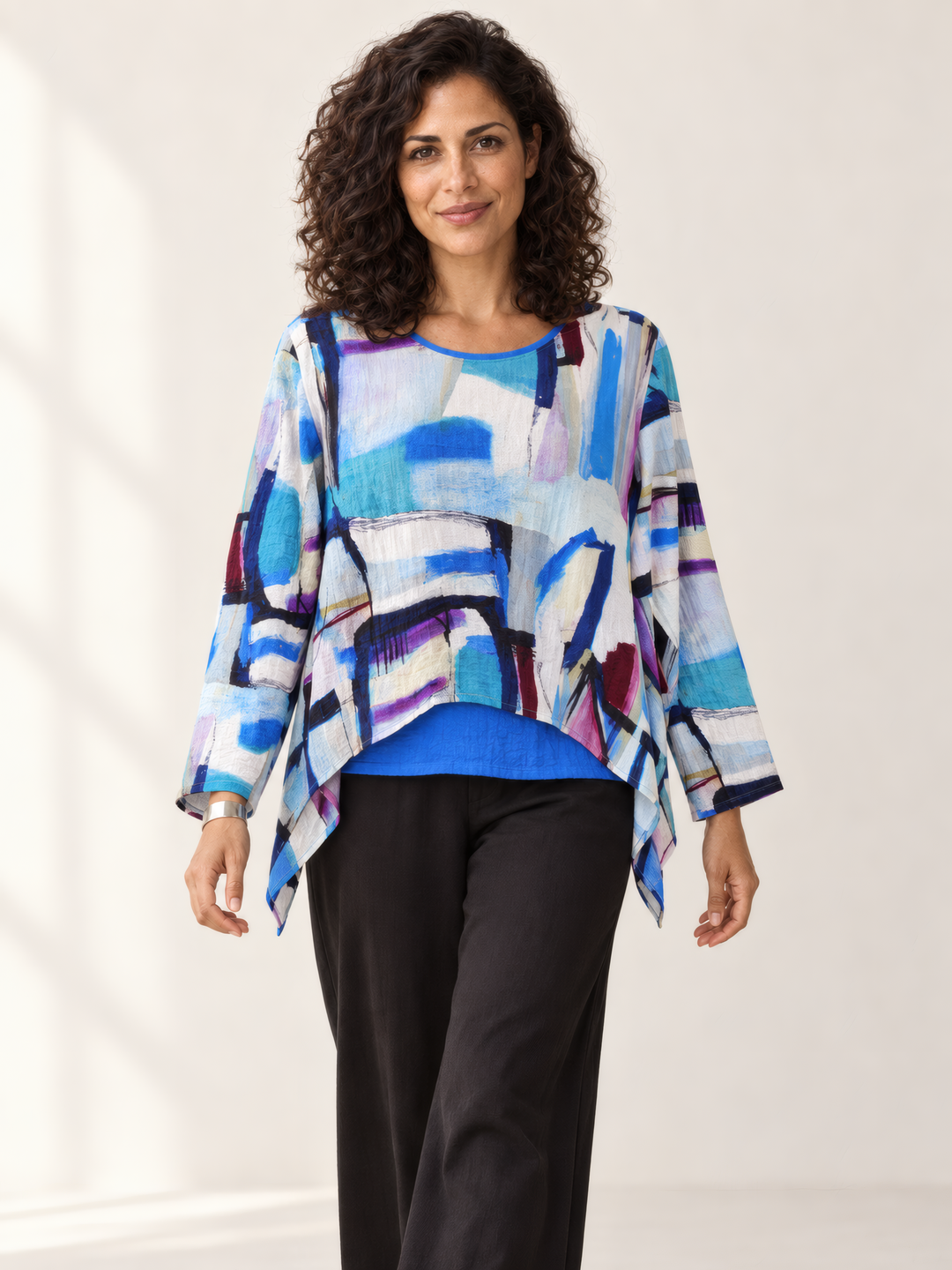 Eleven Stitch Design By Gerties Topper in Magic, front view on model