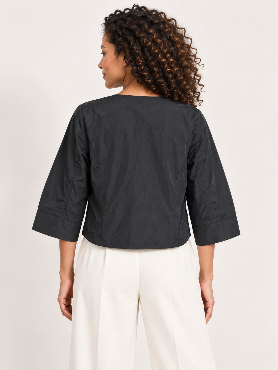 Back view, Kozan Arturo Jacket in Jet, boxy cropped jacket