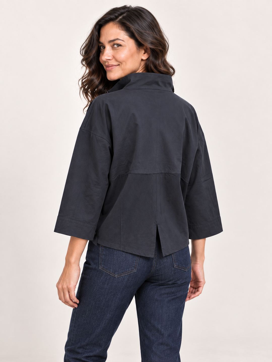 Back view, Kozan Vance Jacket in Coal, yoke seam and center back vent