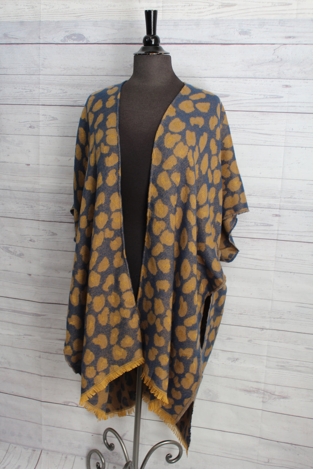 Leopard Cozy Kimono - Shopboutiquekarma